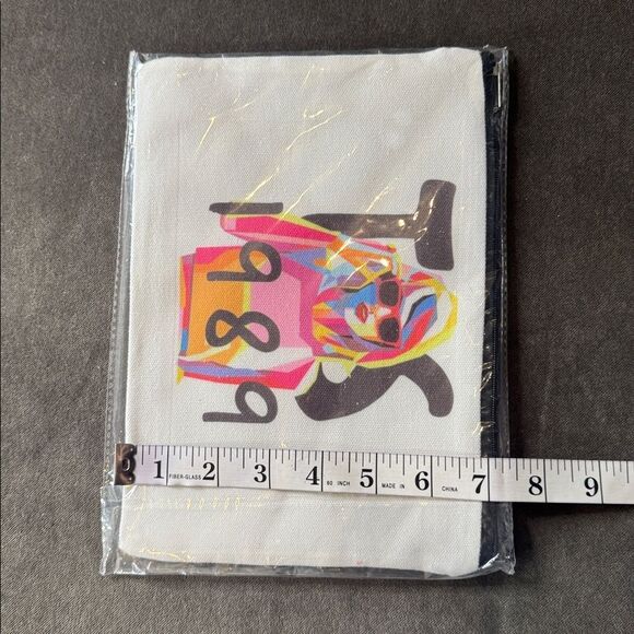 Taylor Swift 1989 Swiftie Gift Bundle Cosmetic Bag 1989 Necklace and Tote NEW - Picture 6 of 9